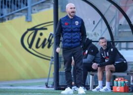 Atlético Ottawa parts ways with head coach Carlos González