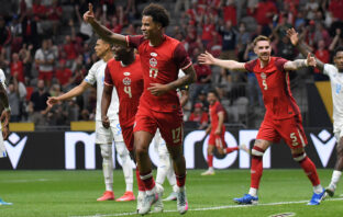 Photo gallery: Canada beat Honduras 6-0 in Concacaf Gold Cup opener Canada, Gold Cup, Honduras